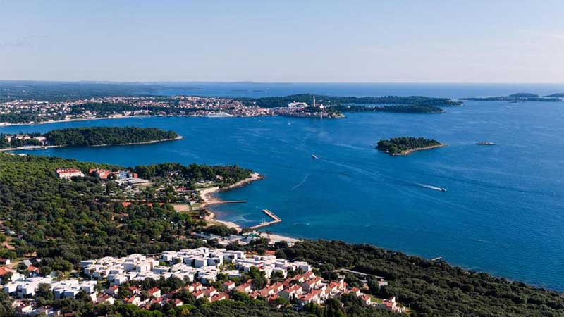 Vy �ver Resort Amarin i Rovinj, Istrien, Kroatien