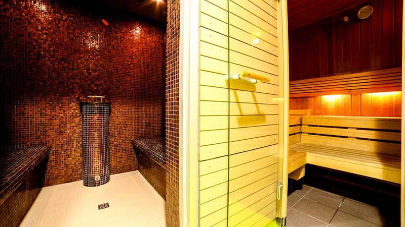 �ngbastu och torrbastu p� spa hotellet Golden Tulip Mzyzdroje.