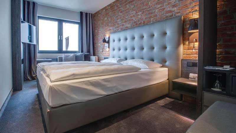 Fina rum p� Park Inn by Radisson i hansastaden L�beck d�r vi bor p� v�ra julmarknadsresor till L�beck.
