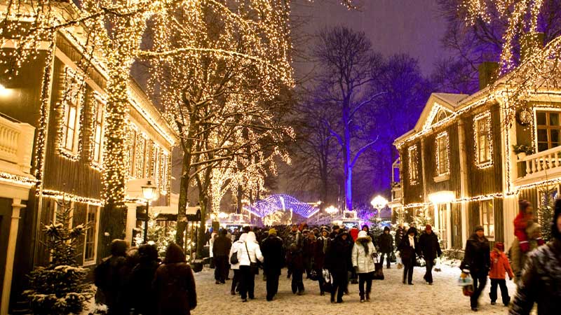 Julhandla i G�teborg, G� p� jul p� Lisbeberg boka din weekendresa med Tj�rnarpsbuss.