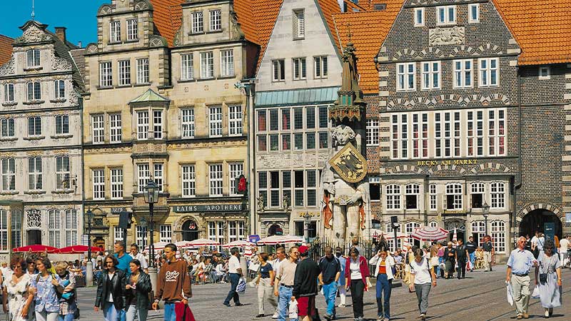 Rådhustorget i Bremen med sina ståtliga byggnader.